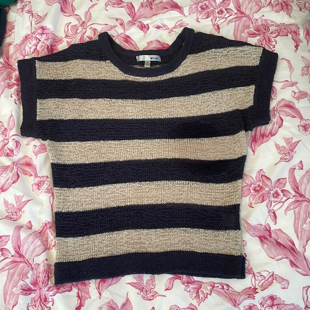 🏝️Big $10 Sale!🏝️WD-NY Striped Sweater